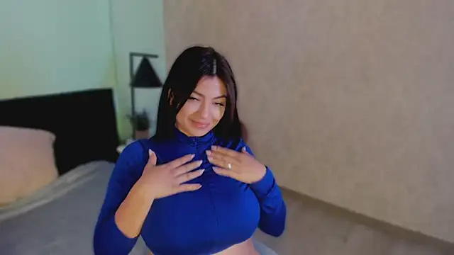 EvaaStevens online show from 11/18/25, 12:31