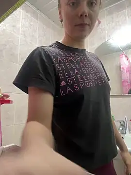 Snapshot of AlisaKissss chatting on 01/02/25, 06:29 AlisaKissss online show from 01/02/25, 06:29