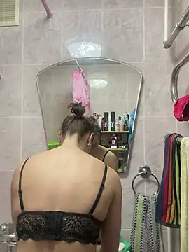 Snapshot of AlisaKissss chatting on 01/21/25, 06:55 AlisaKissss online show from 01/21/25, 06:55