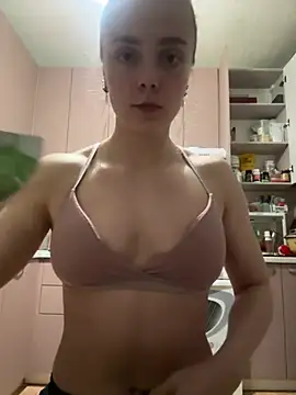 Snapshot of AlisaKissss chatting on 01/25/25, 07:49 AlisaKissss online show from 01/25/25, 07:49