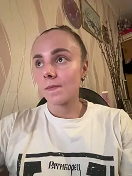 Snapshot of AlisaKissss chatting on 01/29/25, 01:49 AlisaKissss online show from 01/29/25, 01:49