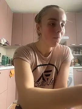 AlisaKissss online show from 02/02/26, 09:30