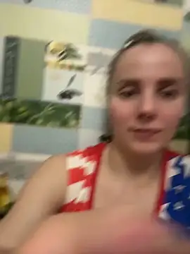 AlisaKissss online show from 04/18/26, 07:58