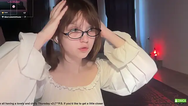 Snapshot of electric_babe chatting on 07/02/26, 05:52 electric babe online show from 07/02/26, 05:52