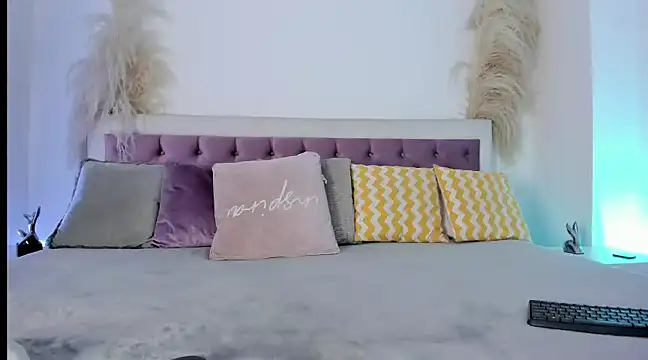 Emelyy Carter online show from 01/18/25, 07:48