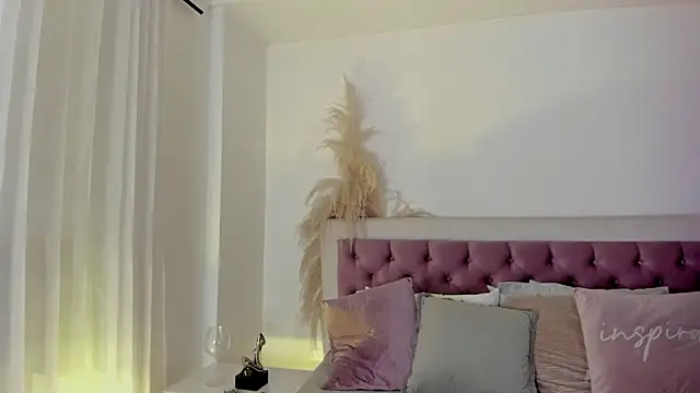 Emelyy Carter online show from 03/19/25, 07:38