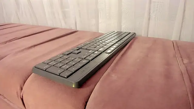Emelyy Carter online show from 09/29/25, 11:48