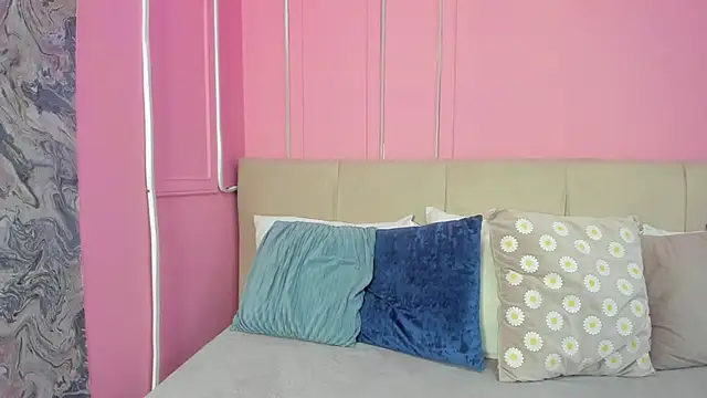 Emelyy Carter online show from 10/22/25, 11:54