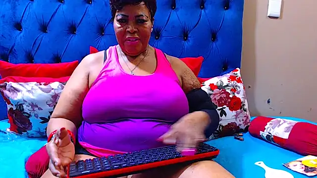 ebonycandy10 online show from 09/09/25, 03:39