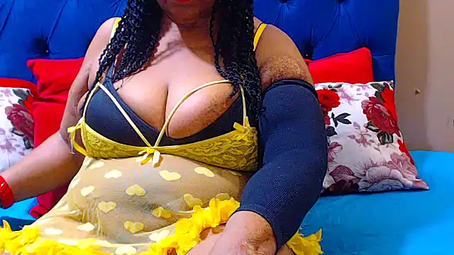 ebonycandy10 online show from 11/14/25, 04:55