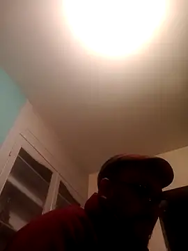 casanuevo online show from 11/17/25, 01:44