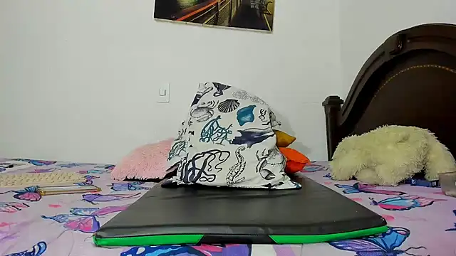 Jhhan234 online show from 12/23/25, 05:27