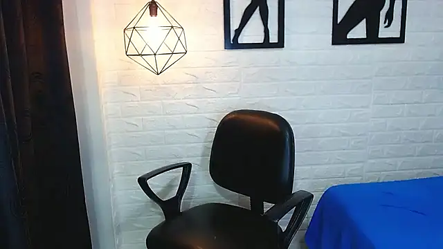 james scott18 online show from 12/04/24, 03:26