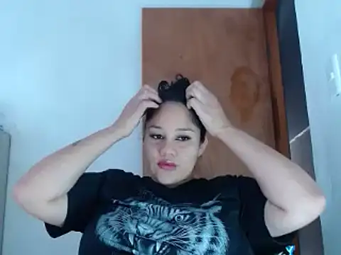 Snapshot of melissa4855 chatting on 01/27/25, 08:39 melissa4855 online show from 01/27/25, 08:39