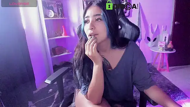 sweetcoralinee online show from 01/06/26, 03:05