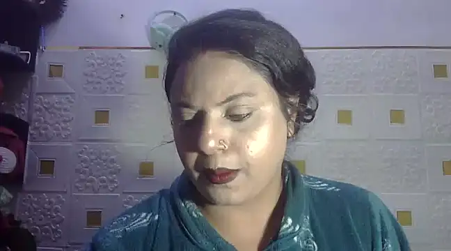 Sexy komolika online show from 02/15/25, 04:56