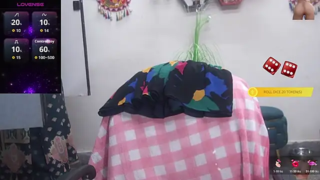 Sexy komolika online show from 11/01/25, 01:35