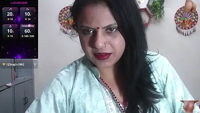 Sexy komolika online show from 12/02/25, 01:39