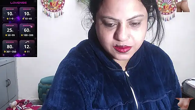 Sexy komolika online show from 12/03/25, 01:57