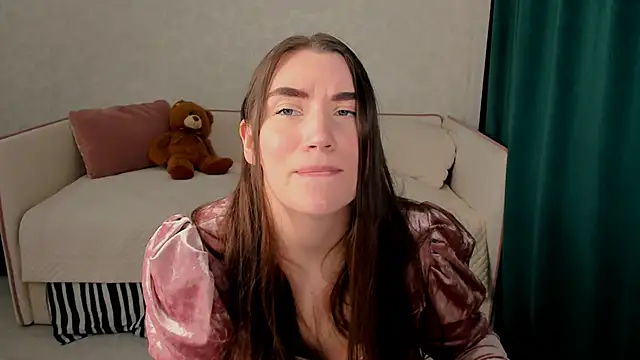 Snapshot of pussyhome2407 chatting on 02/05/25, 06:04 pussyhome2407 online show from 02/05/25, 06:04