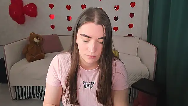 Snapshot of pussyhome2407 chatting on 02/18/25, 08:58 pussyhome2407 online show from 02/18/25, 08:58