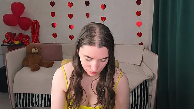 Snapshot of pussyhome2407 chatting on 02/25/25, 07:36 pussyhome2407 online show from 02/25/25, 07:36