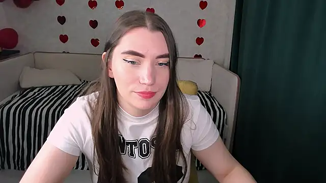 Snapshot of pussyhome2407 chatting on 03/19/25, 05:39 pussyhome2407 online show from 03/19/25, 05:39