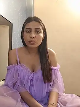 Snapshot of Jiya1 chatting on 11/08/25, 12:22 Jiya1 online show from 11/08/25, 12:22