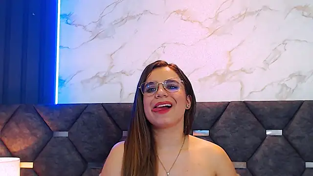 ThaniaJones online show from 03/11/25, 09:26