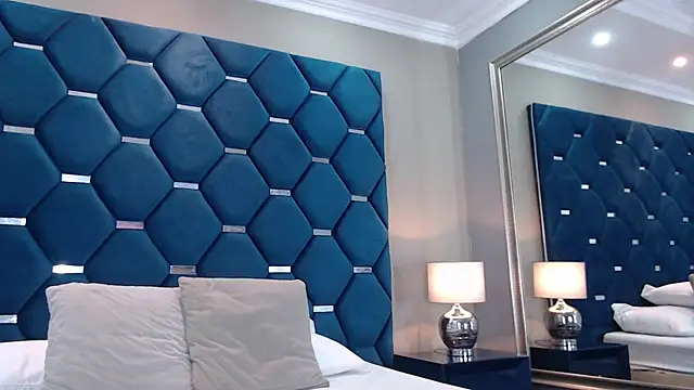 ThaniaJones online show from 03/01/26, 12:07