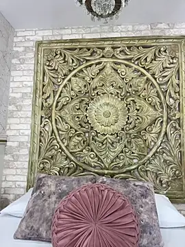 ThaniaJones online show from 03/17/26, 11:46