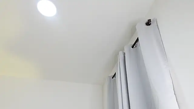 khloe kaczka  online show from 01/04/25, 01:10