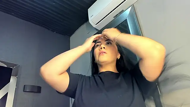 PaulinaDuarte online show from 05/25/26, 11:16
