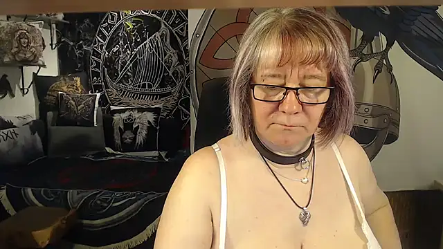 TittenMichelle online show from 04/13/26, 06:41