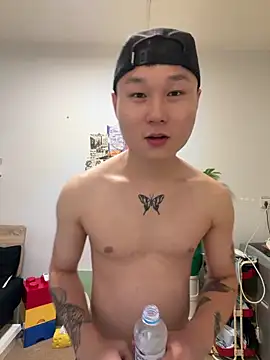 Eric246 online show from 06/15/26, 09:11