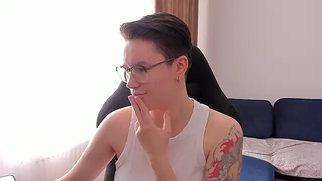 JessieFlower online show from 06/12/26, 08:46