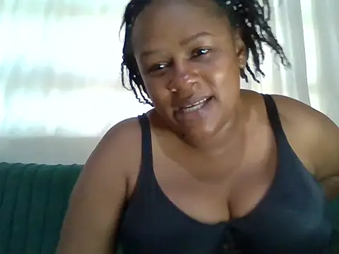 Snapshot of tight_pussy_gall chatting on 02/20/26, 02:39 tight pussy gall online show from 02/20/26, 02:39