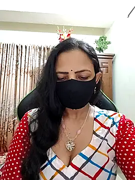 Snapshot of Payel-Sen chatting on 04/18/26, 12:20 Payel-Sen online show from 04/18/26, 12:20