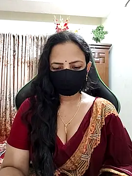 Snapshot of Payel-Sen chatting on 04/18/26, 07:07 Payel-Sen online show from 04/18/26, 07:07