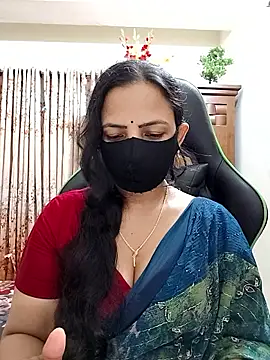 Snapshot of Payel-Sen chatting on 04/18/26, 07:58 Payel-Sen online show from 04/18/26, 07:58