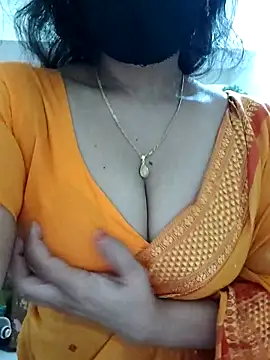 Snapshot of Payel-Sen chatting on 05/01/26, 06:12 Payel-Sen online show from 05/01/26, 06:12