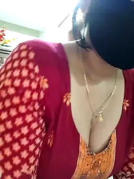 Snapshot of Payel-Sen chatting on 05/15/26, 06:26 Payel-Sen online show from 05/15/26, 06:26