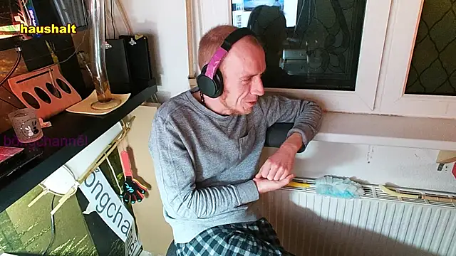 BongChannel online show from 01/12/25, 06:28