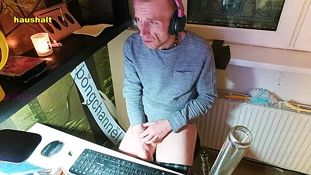 BongChannel online show from 01/12/25, 09:30