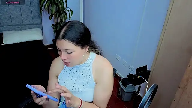 Lana stone  online show from 03/14/26, 03:23