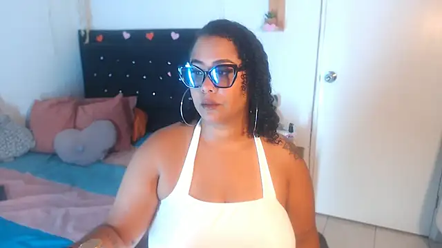 Snapshot of ebony_Exotica chatting on 03/07/25, 10:32 ebony Exotica online show from 03/07/25, 10:32
