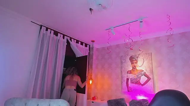 Shantall   online show from 02/07/26, 11:14