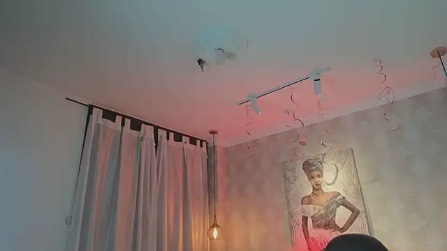 Shantall   online show from 02/09/26, 11:03