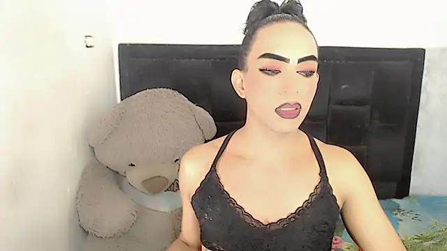 Michell Queen online show from 02/05/25, 02:08