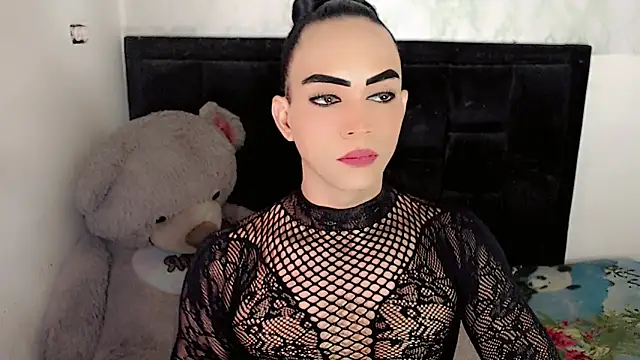 Michell Queen online show from 12/14/25, 08:41